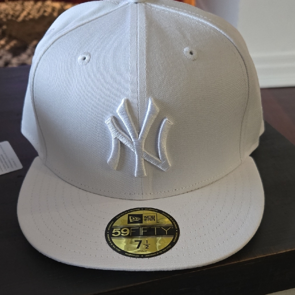 New Era White NY 59FIFTY Fitted Cap